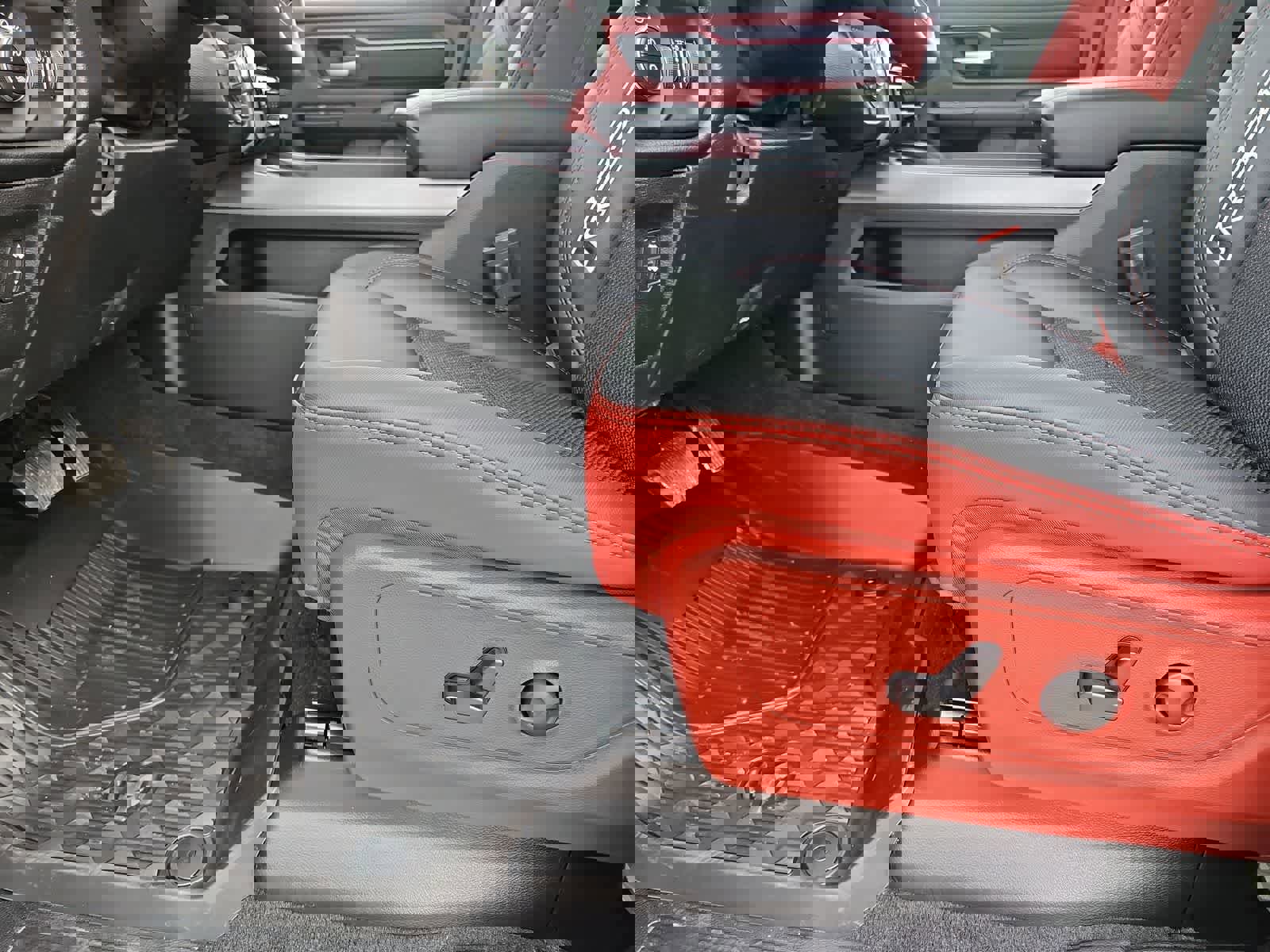 New 2026 RAM 1500 Rebel image 16