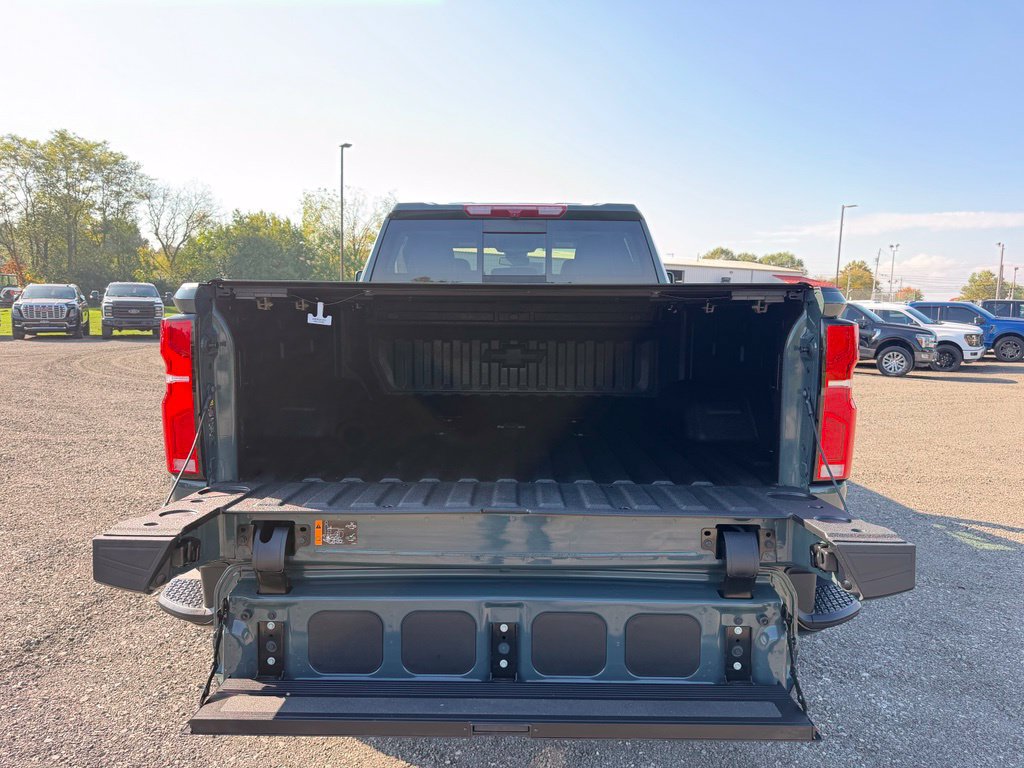 Used 2026 Chevrolet Silverado 2500 LT w/ Trail Boss Package AWD/4WD image 19