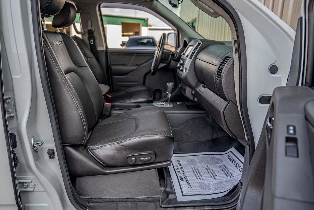 Used 2021 Nissan Frontier PRO-4X w/ Pro-4x Utility Package AWD/4WD image 23