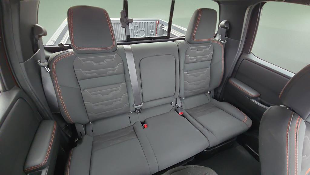 Used 2023 Nissan Frontier PRO-4X w/ Pro Convenience Package AWD/4WD image 11