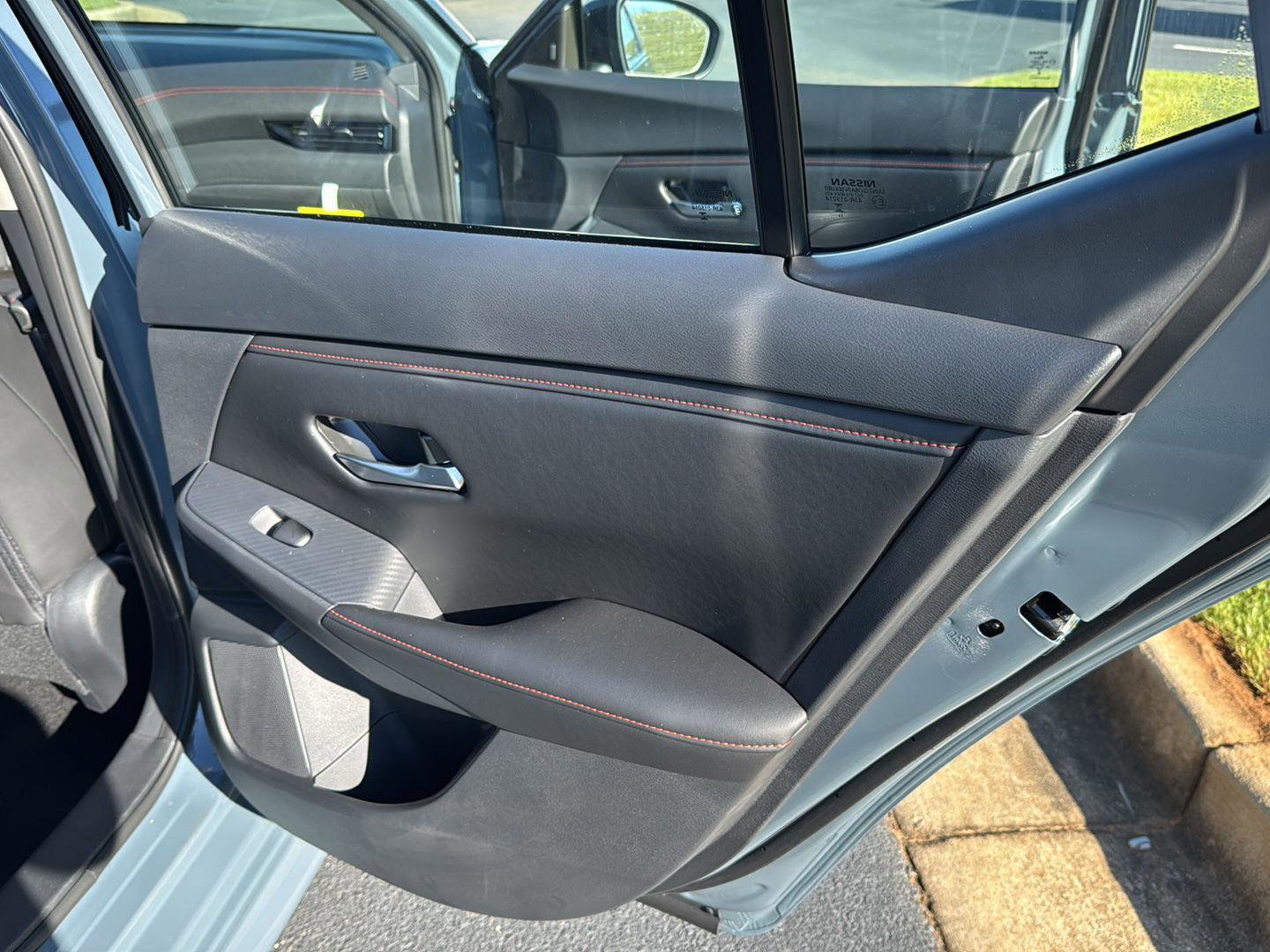 New 2025 Nissan Sentra SR w/ SR Premium Package image 14