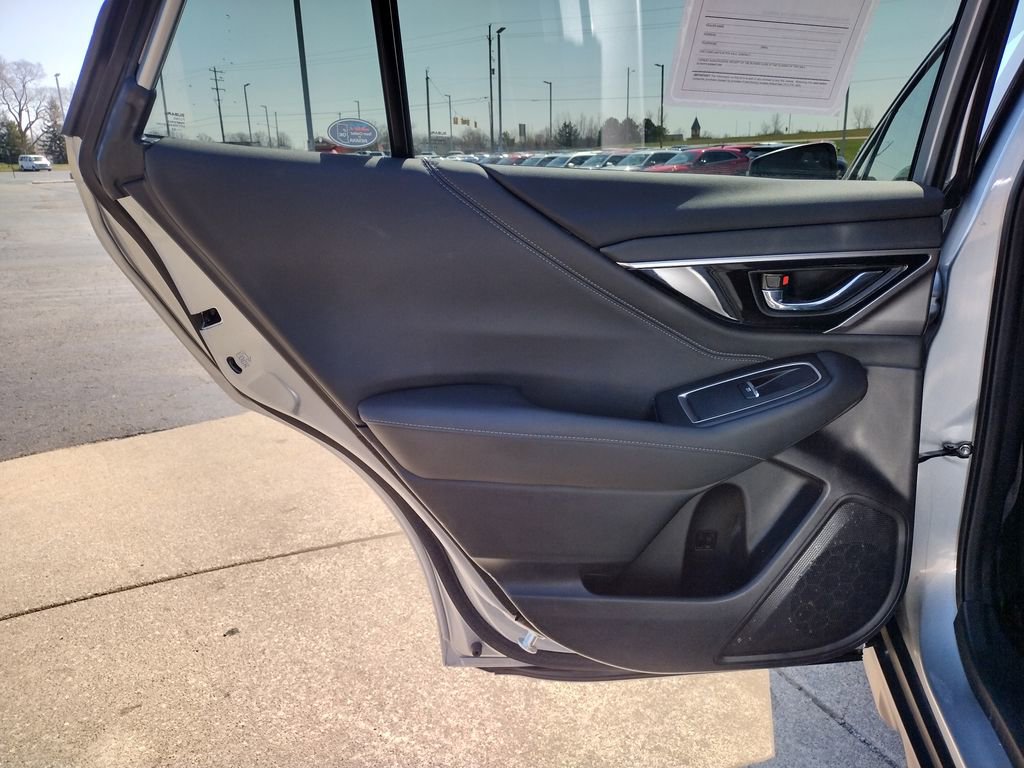 Used 2024 Subaru Outback Touring image 31