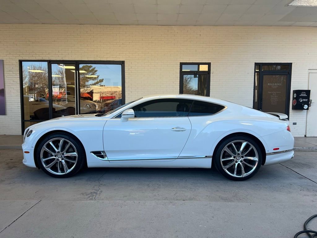 Used 2020 Bentley Continental GT image 4