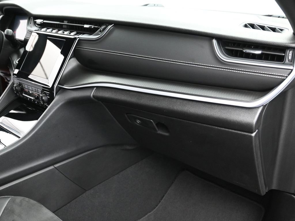 Used 2024 Jeep Grand Cherokee L Altitude image 35