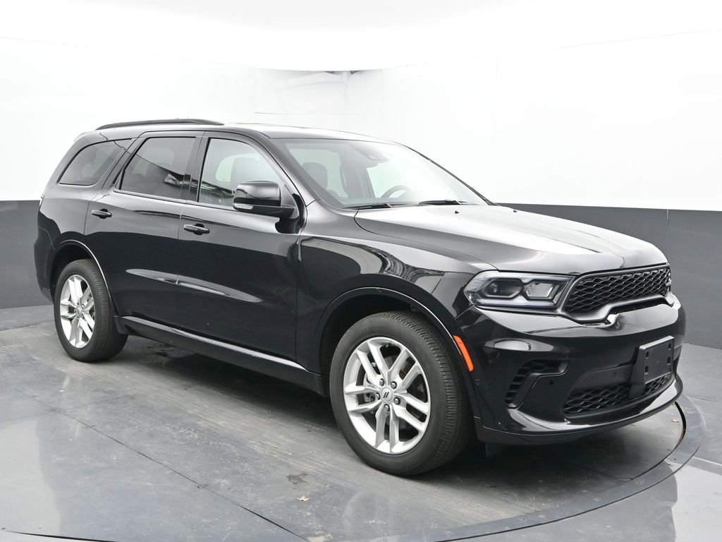 Used 2025 Dodge Durango GT image 3