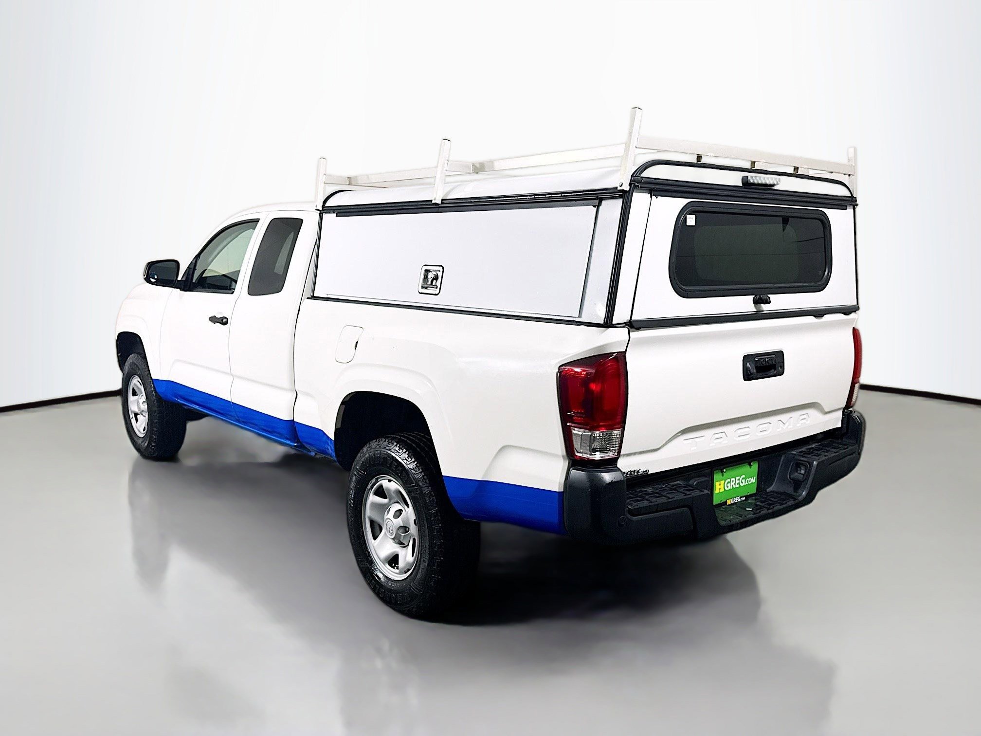 Used 2021 Toyota Tacoma SR image 7