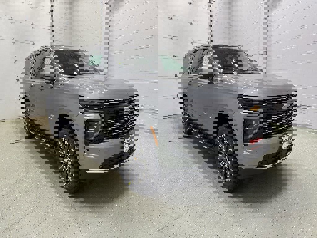 New 2026 Chevrolet Suburban High Country image 2