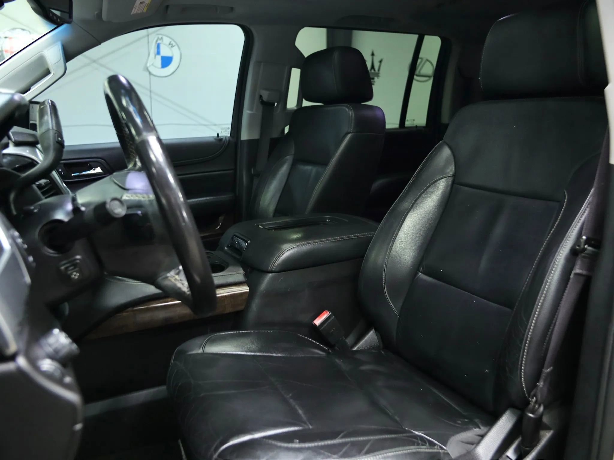 Used 2016 Chevrolet Suburban LT image 20