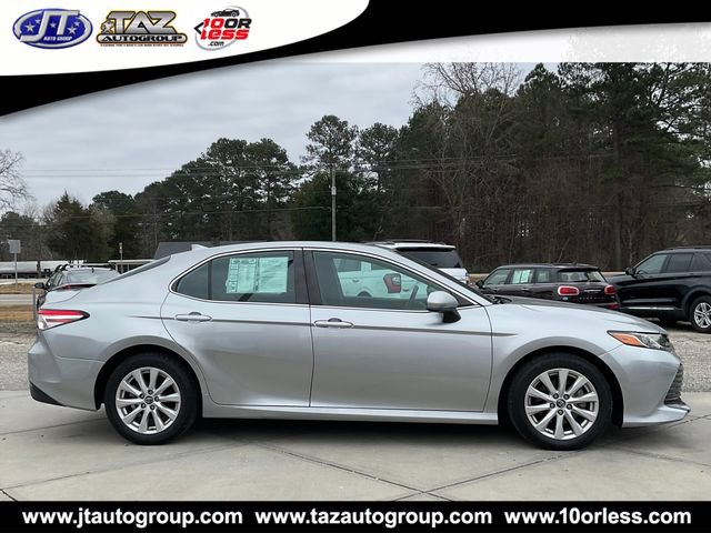 Used 2019 Toyota Camry LE FWD image 8