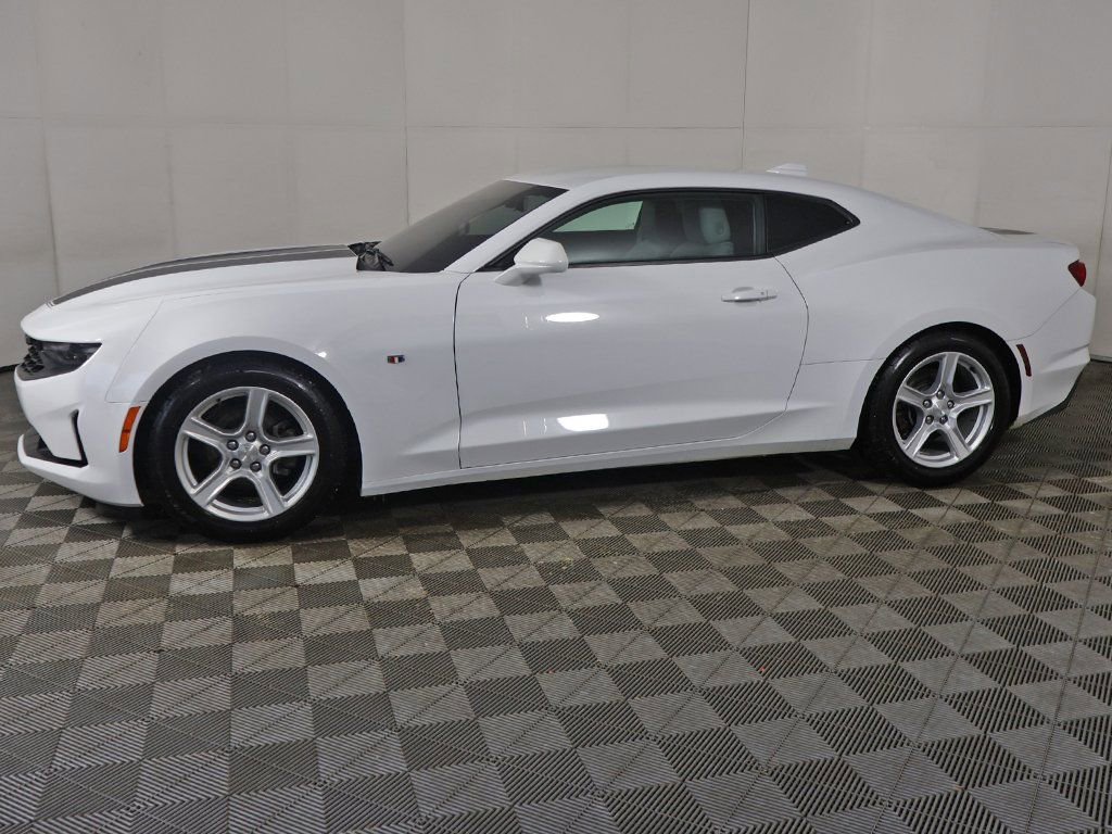 Used 2022 Chevrolet Camaro LT image 18