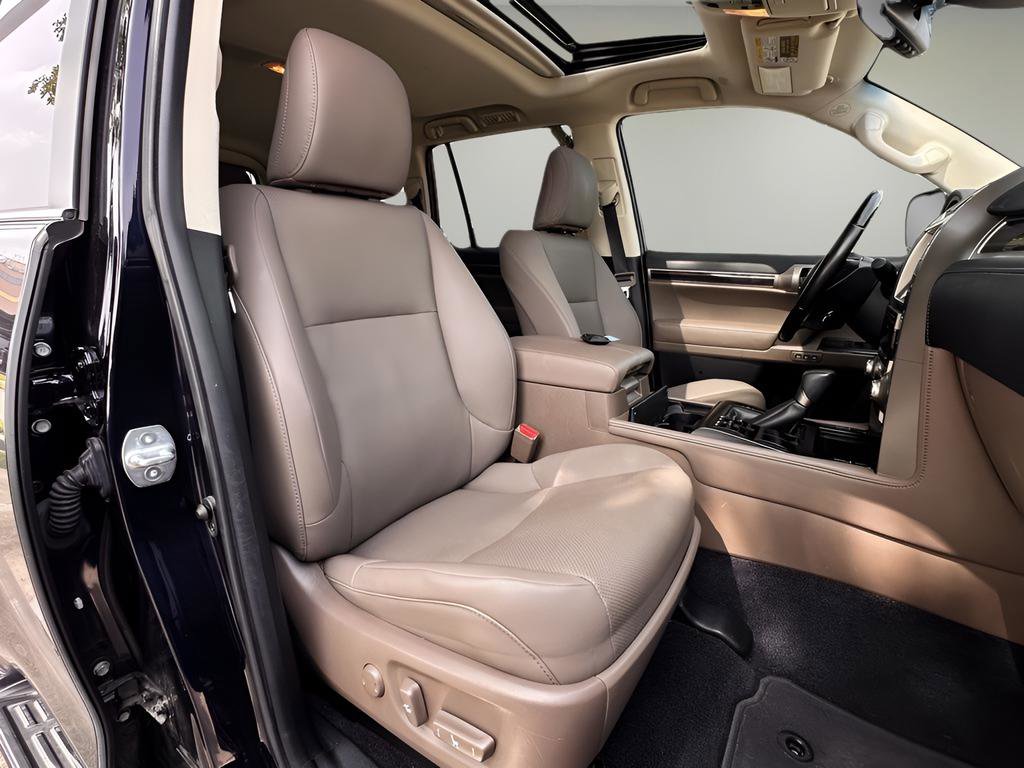 Used 2021 Lexus GX 460 Premium AWD/4WD image 28