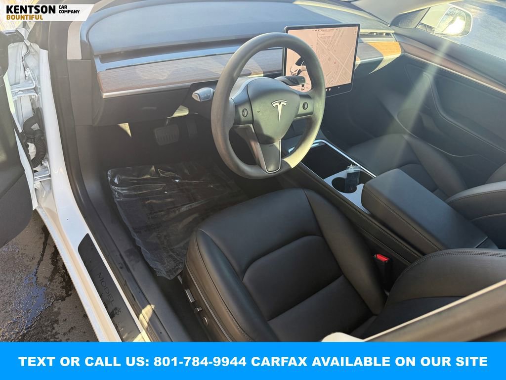 Used 2023 Tesla Model 3 Standard Range image 27