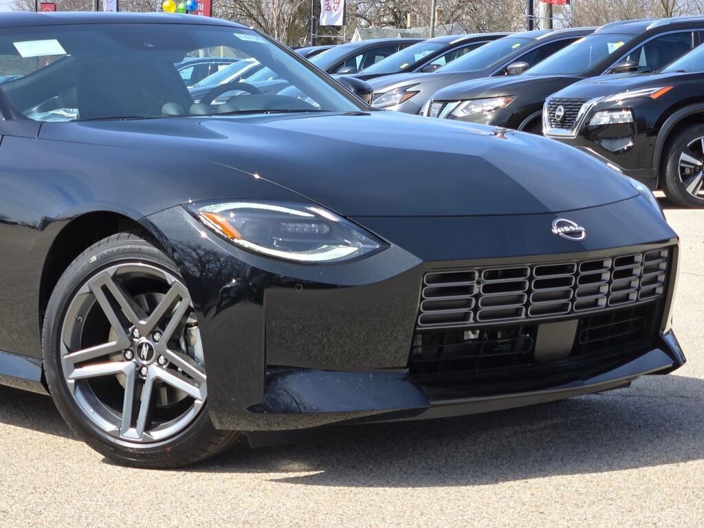 New 2026 Nissan Z Sport w/ Floor Mat Package image 2