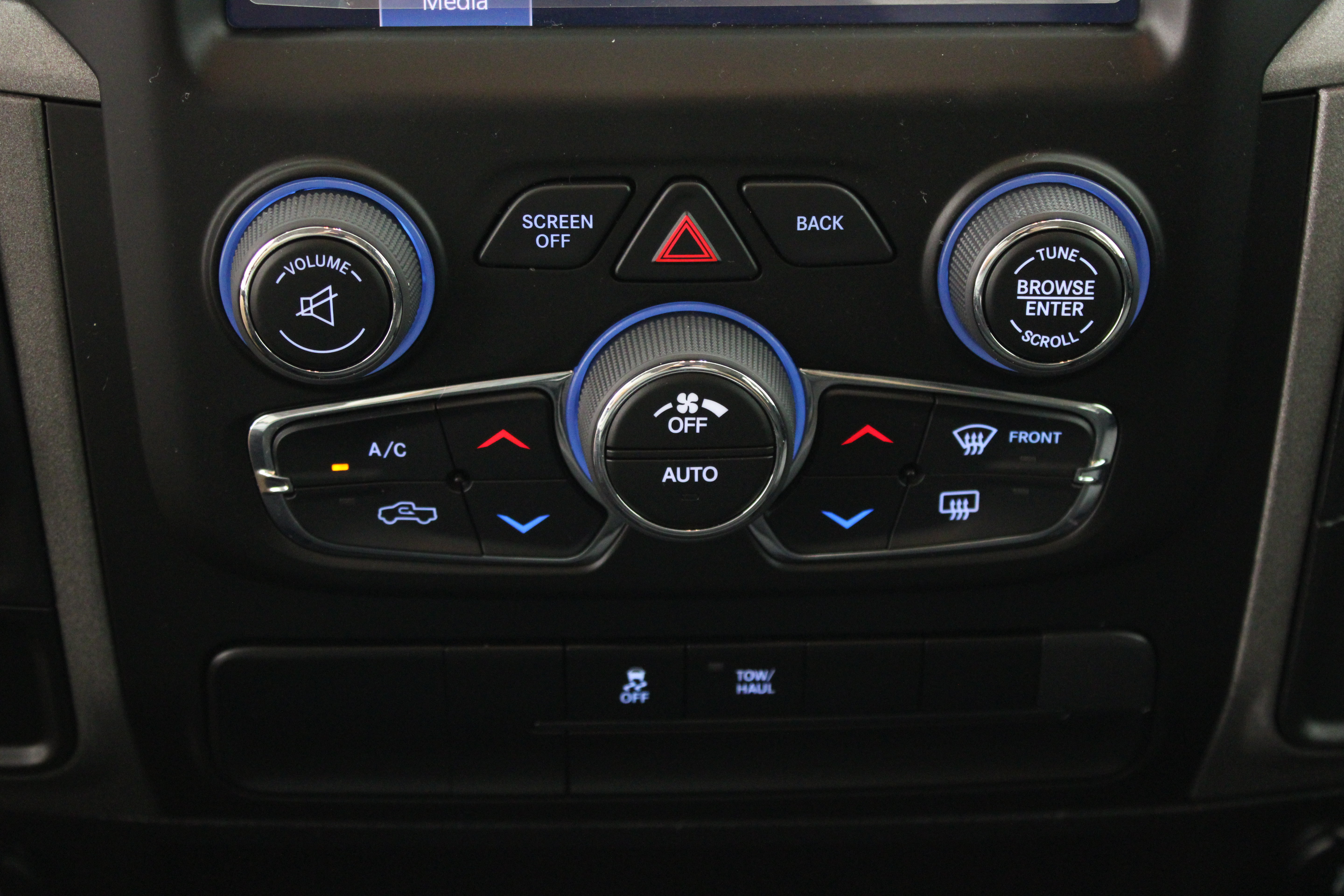 Used 2024 RAM 1500 Tradesman w/ Electronics Group RWD image 19