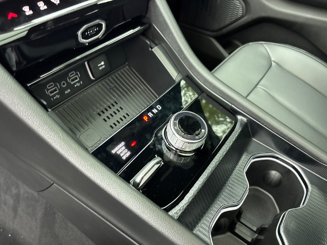 New 2027 Jeep Grand Cherokee Limited AWD/4WD image 25