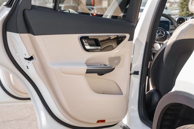 New 2026 Mercedes-Benz GLC 300 4MATIC image 37