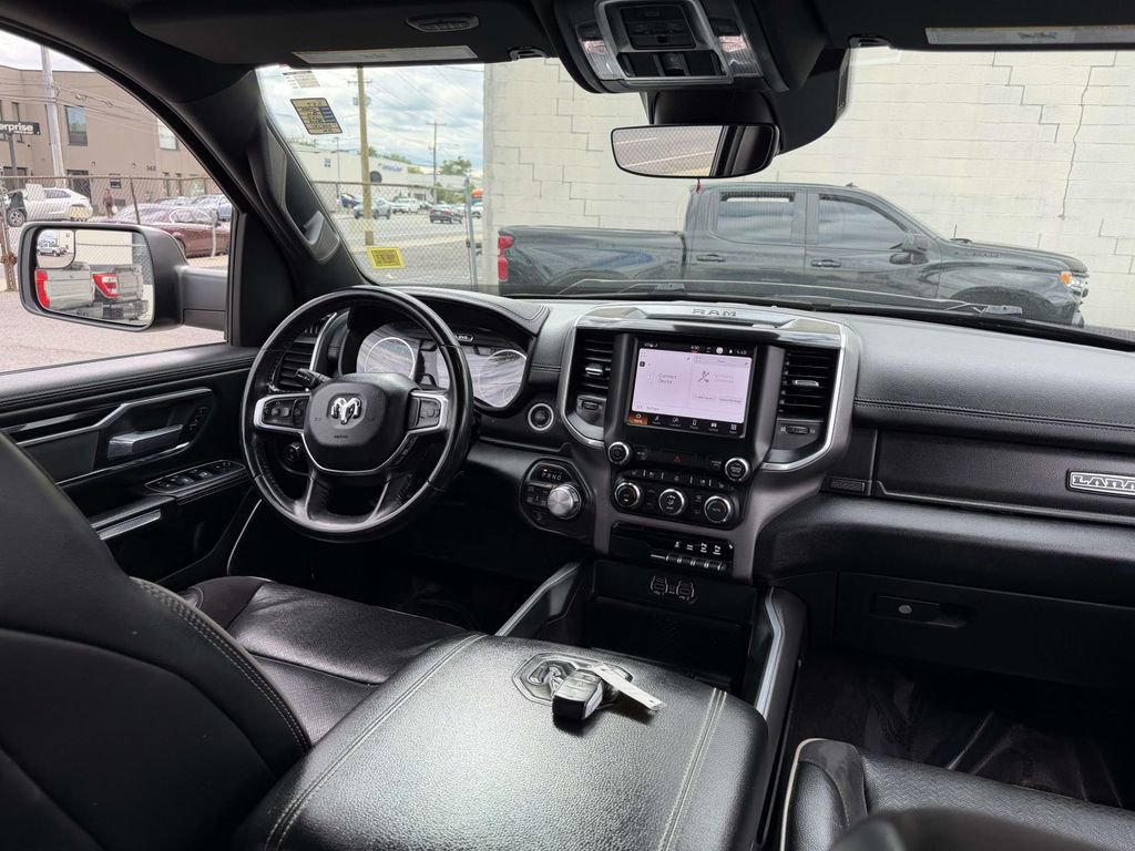 Used 2022 RAM 1500 Laramie w/ Sport Appearance Package AWD/4WD image 16