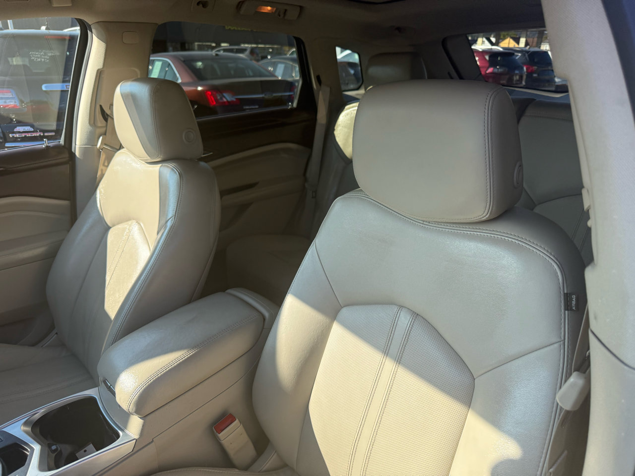 Used 2015 Cadillac SRX Luxury w/ Driver Awareness Package image 35