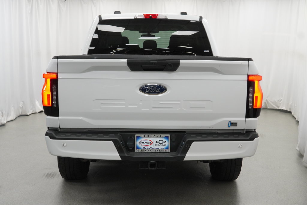 Used 2022 Ford F150 Lightning XLT AWD/4WD image 16