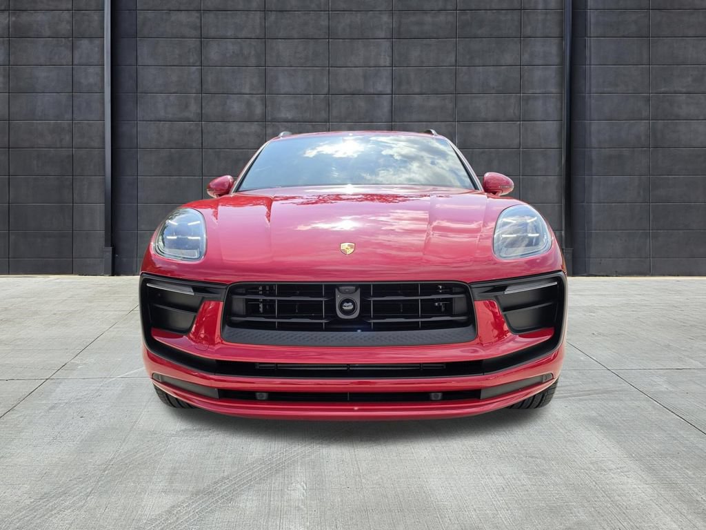 Used 2026 Porsche Macan AWD/4WD image 7