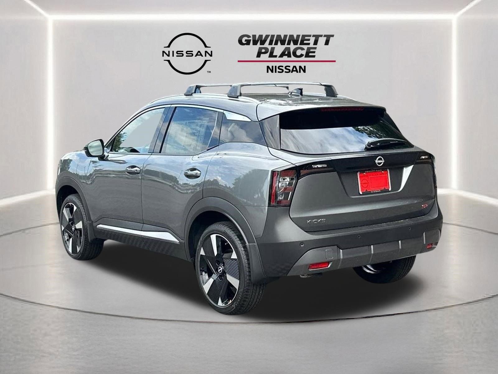 New 2026 Nissan Kicks SR image 7