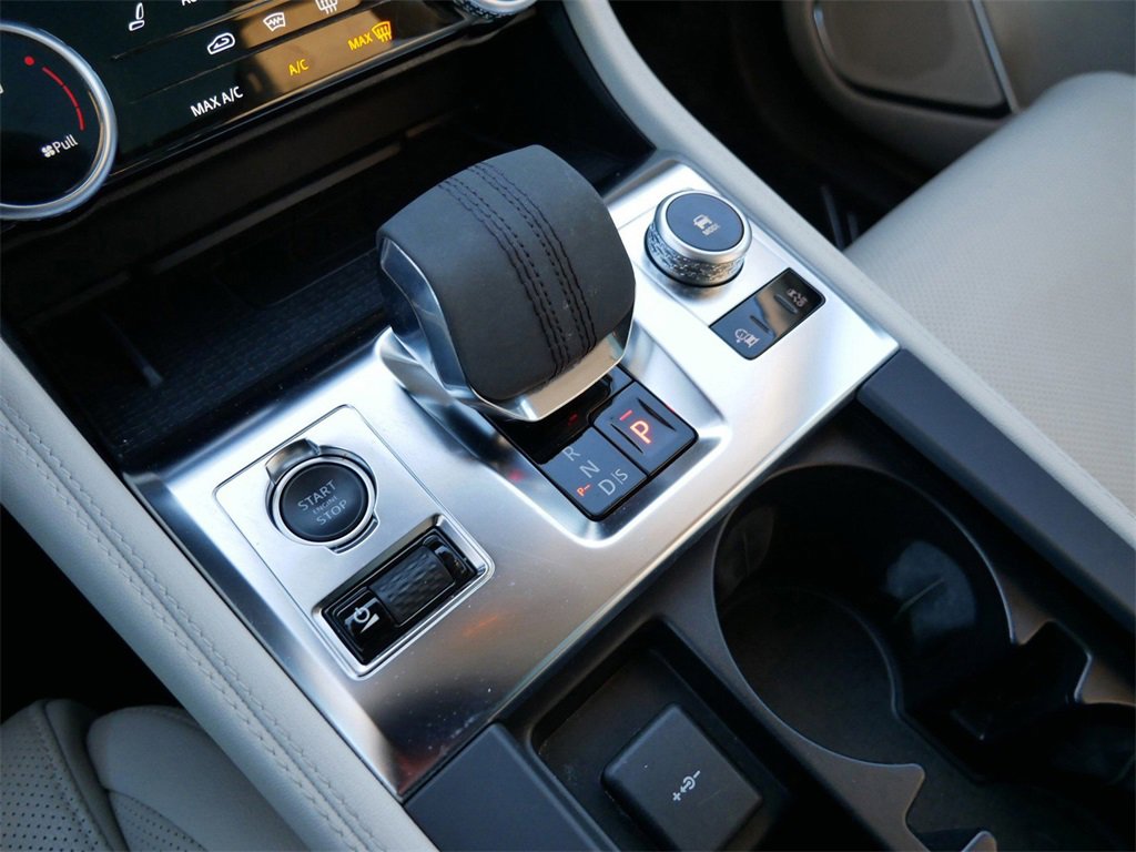 Used 2022 Jaguar F-PACE S image 22