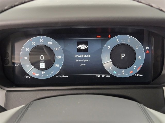 New 2026 Land Rover Range Rover Velar Dynamic SE image 27