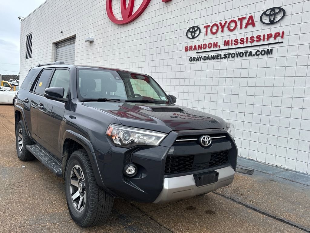 Used 2024 Toyota 4Runner TRD Off-Road Premium image 3