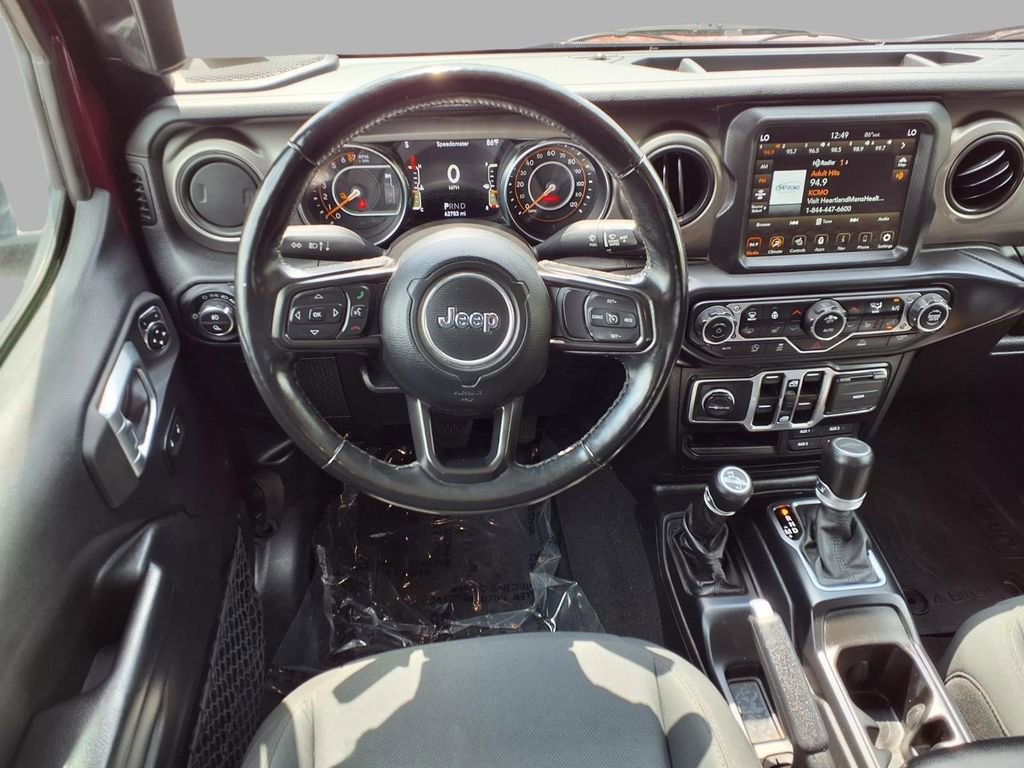 Used 2021 Jeep Gladiator Willys image 4