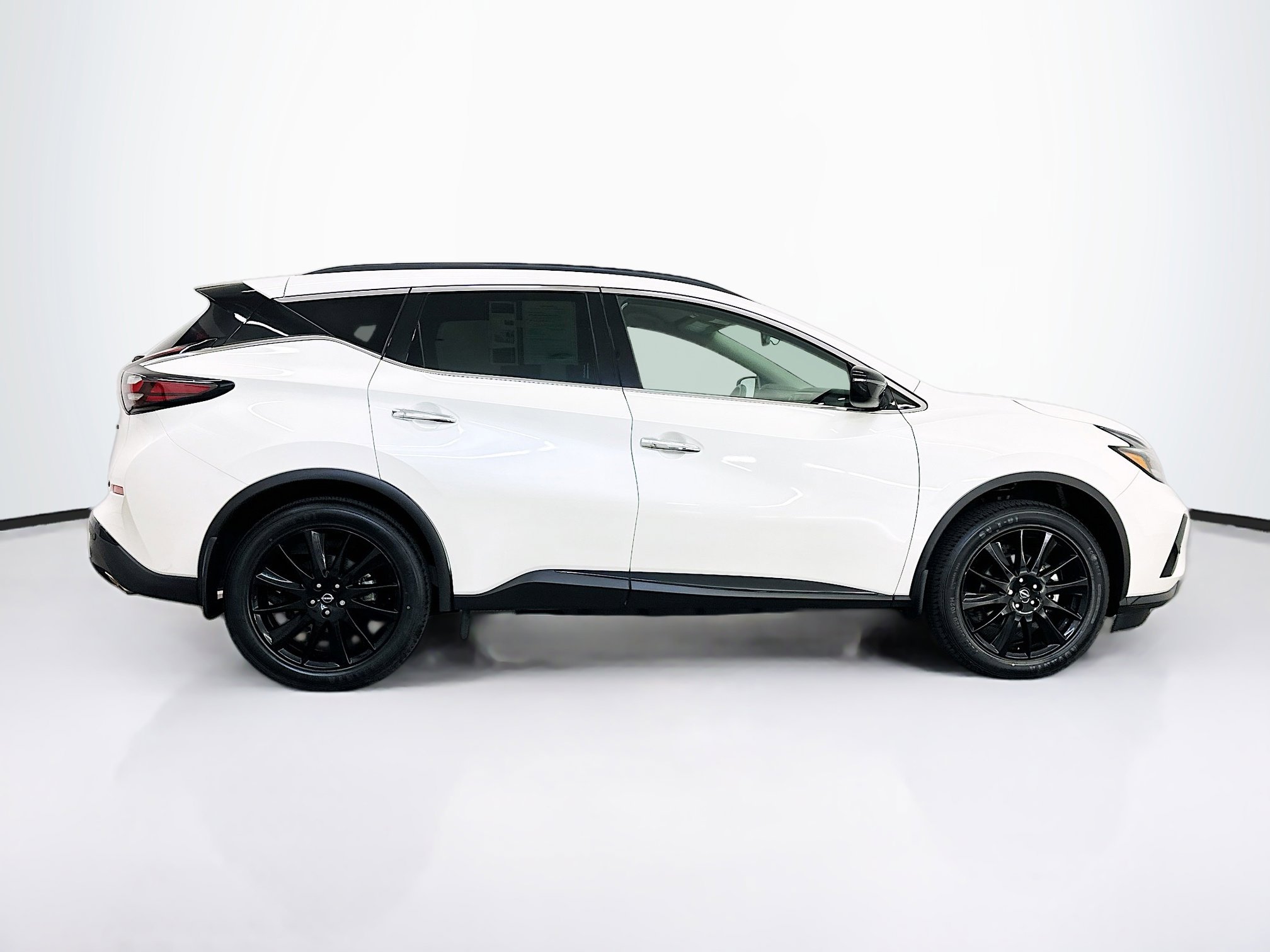Used 2024 Nissan Murano SV w/ SV Midnight Edition Package AWD/4WD image 10