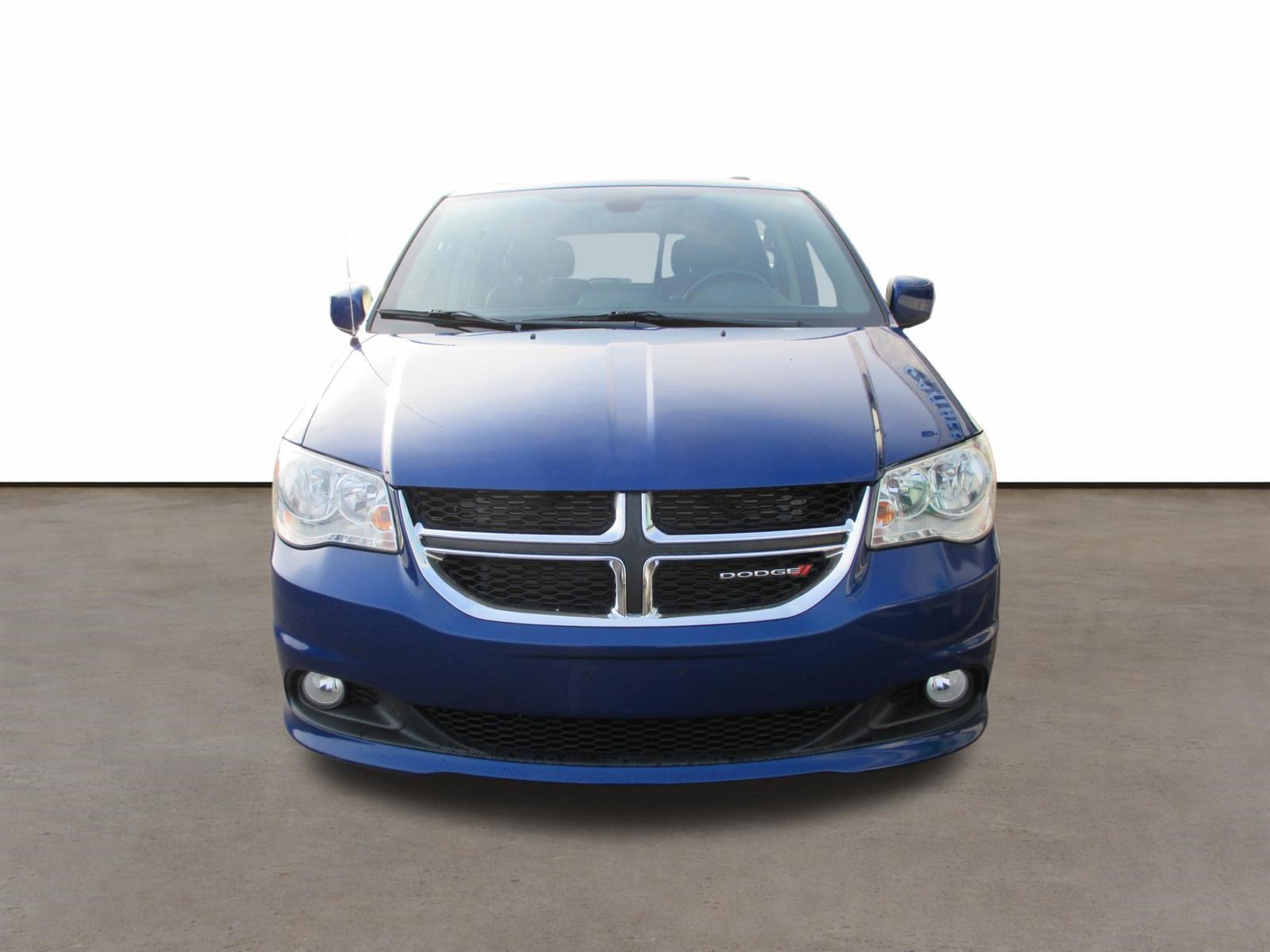 Used 2018 Dodge Grand Caravan SXT image 8