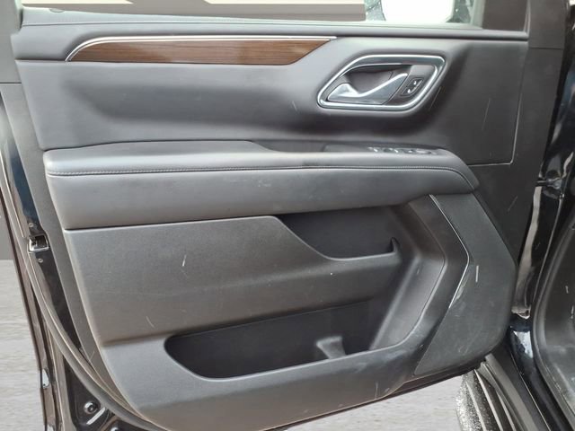 Used 2023 GMC Yukon SLE w/ Gmc Pro Safety Plus Package image 16