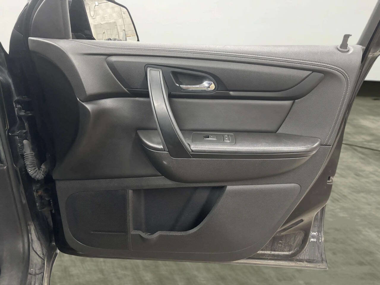 Used 2016 Chevrolet Traverse LT image 21