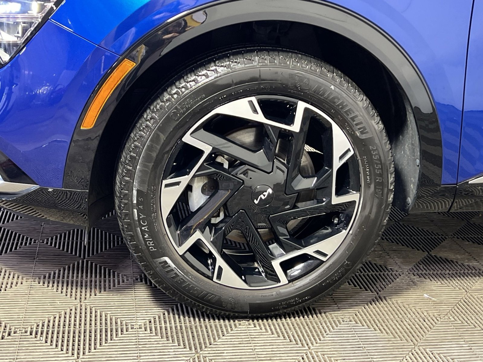 Used 2023 Kia Sportage SX image 12