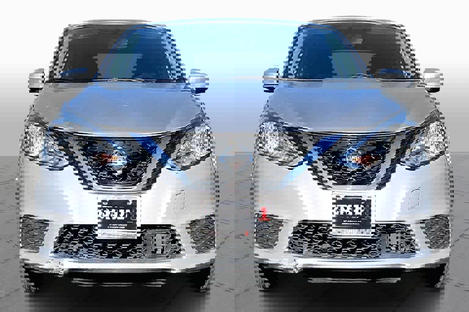 Used 2018 Nissan Sentra S image 4