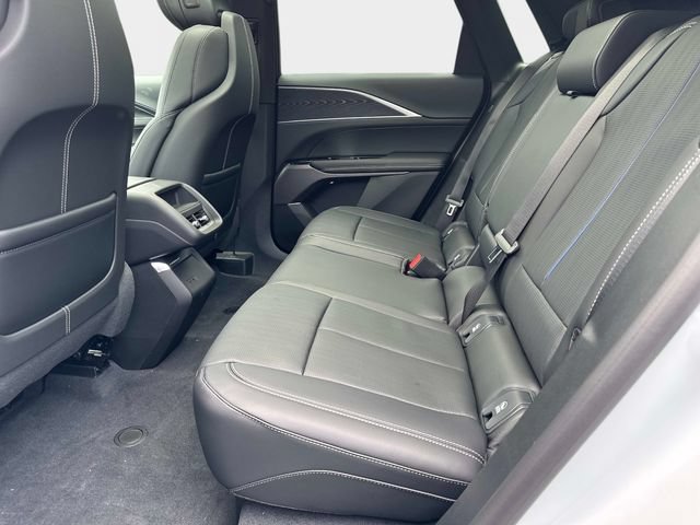 New 2026 Cadillac Lyriq Sport AWD/4WD image 11