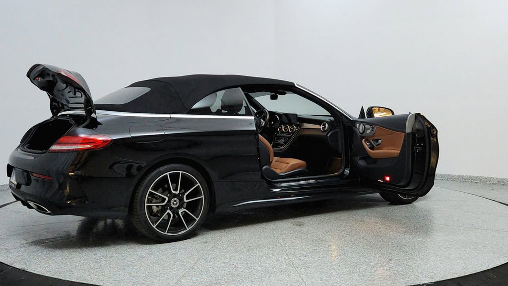 Used 2020 Mercedes-Benz C 300 Cabriolet image 11