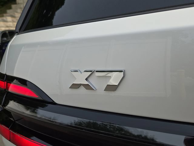 New 2027 BMW X7 M60i AWD/4WD image 16