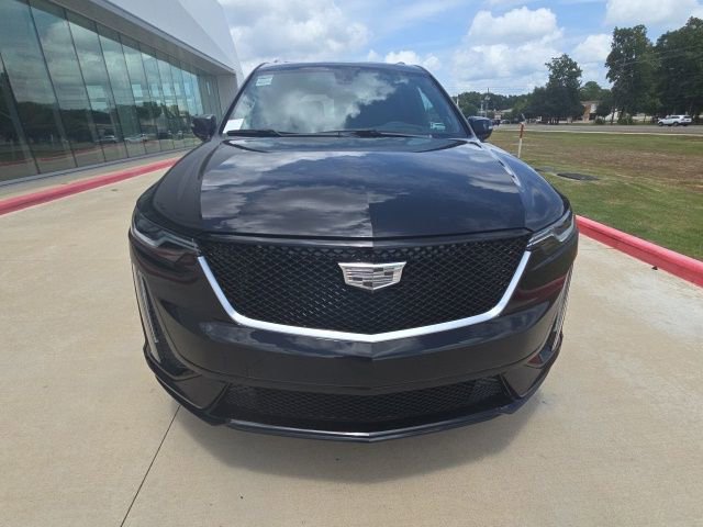 New 2025 Cadillac XT6 Sport w/ LPO, Onyx Lite Package AWD/4WD image 8