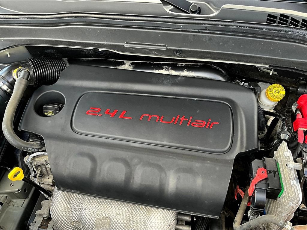 Used 2019 Jeep Renegade Altitude w/ Quick Order Package 2XM FWD image 31