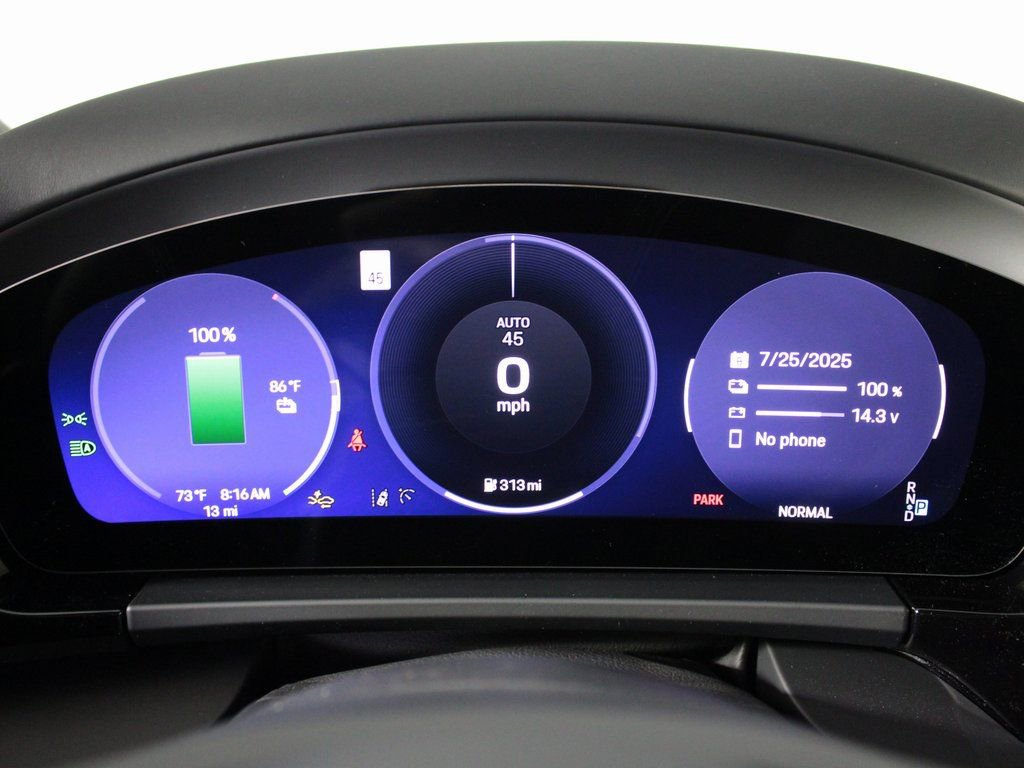Certified 2025 Porsche Macan Turbo Electric AWD/4WD image 22