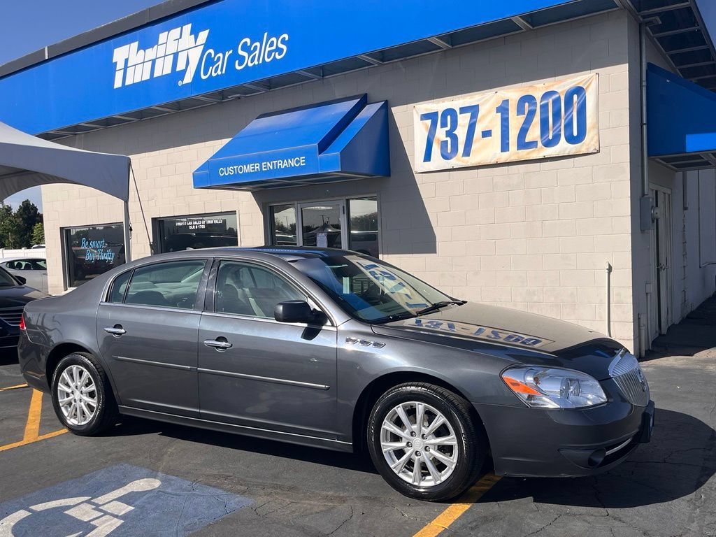 Used 2011 Buick Lucerne CXL FWD image 1