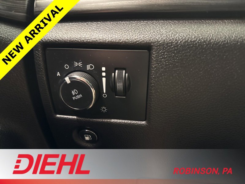 Certified 2020 Jeep Grand Cherokee Laredo image 22