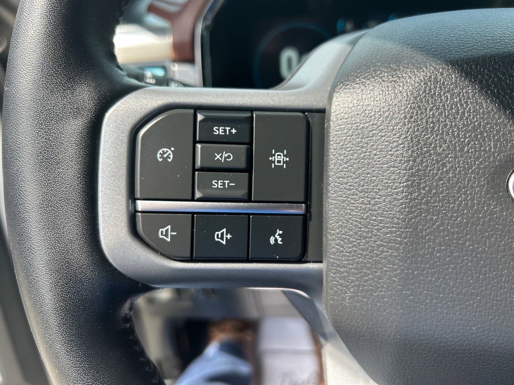 Used 2023 Ford F150 Lariat image 19