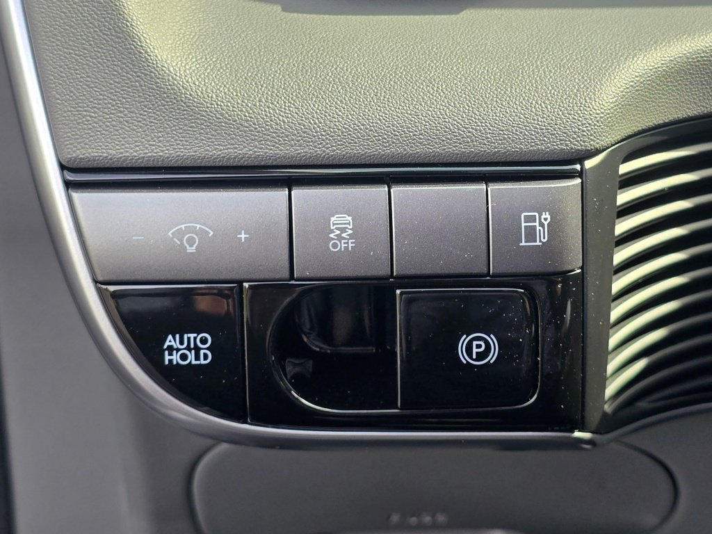 New 2025 Hyundai Ioniq 5 SE AWD/4WD image 27