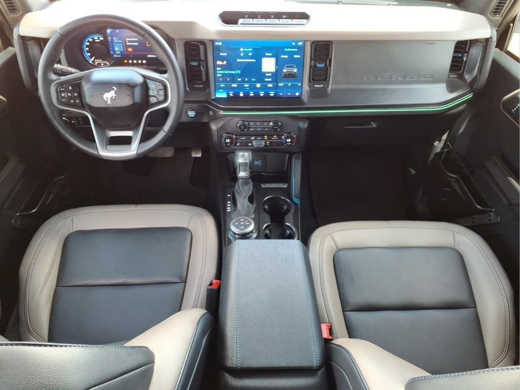 Used 2024 Ford Bronco Wildtrak AWD/4WD image 18