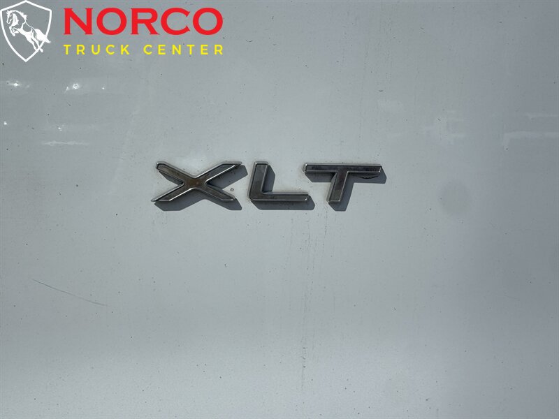 Used 2024 Ford Transit 350 XLT RWD image 14