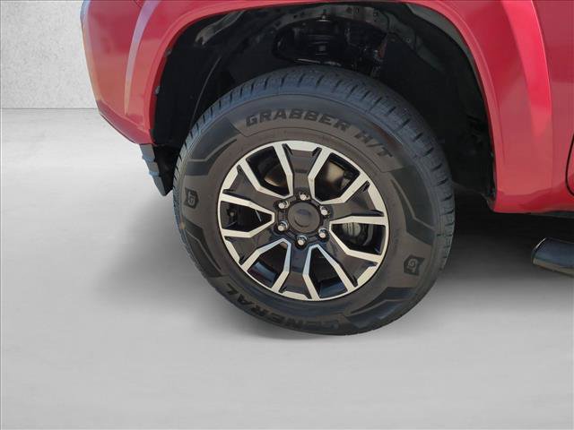 Certified 2021 Toyota Tacoma TRD Sport w/ Technology Package AWD/4WD image 22