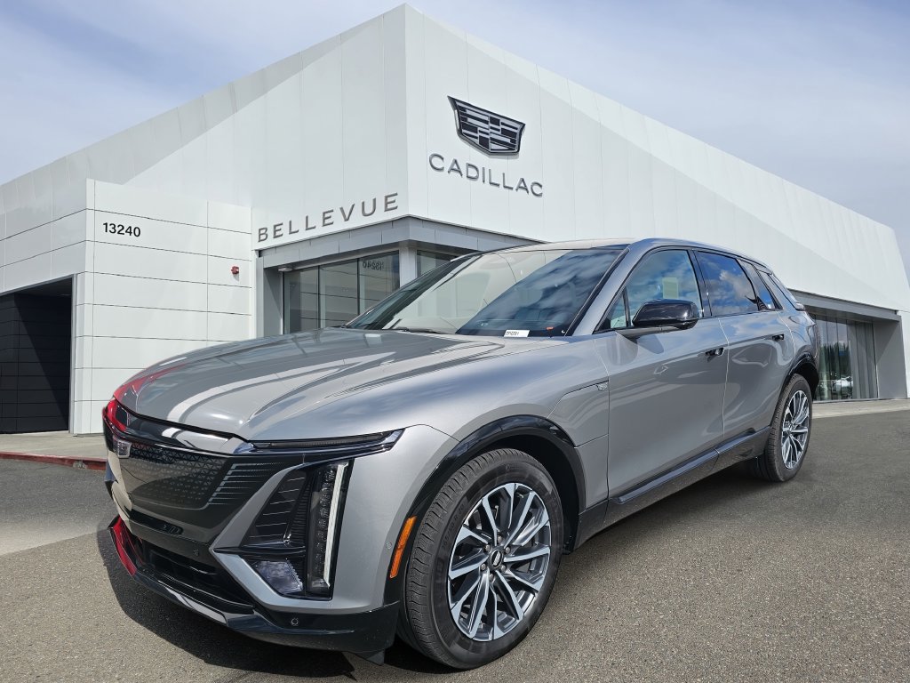 Certified 2024 Cadillac Lyriq Sport AWD/4WD image 3