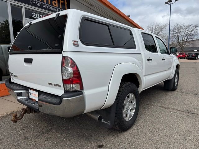 Used 2015 Toyota Tacoma 4x4 Double Cab w/ SR5 Package image 7